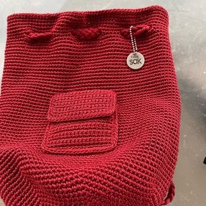 This is a The Sak ladies backpack. Excellent shape very comfortable